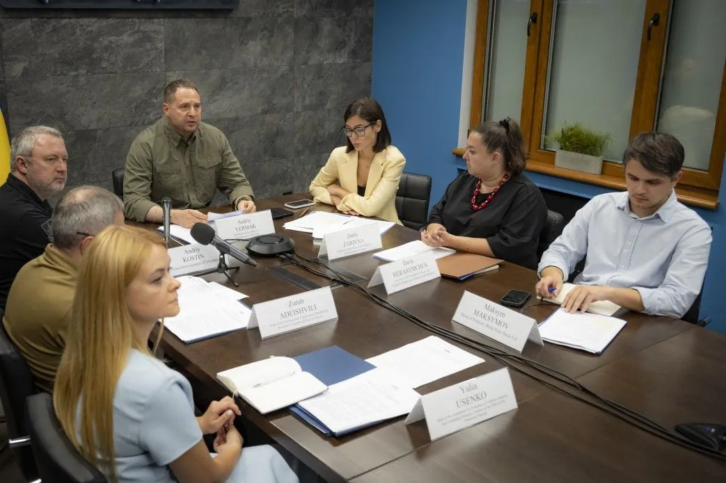 ДБР зливає справи щодо посадовців Нацбанку: випадковість чи закономірність?