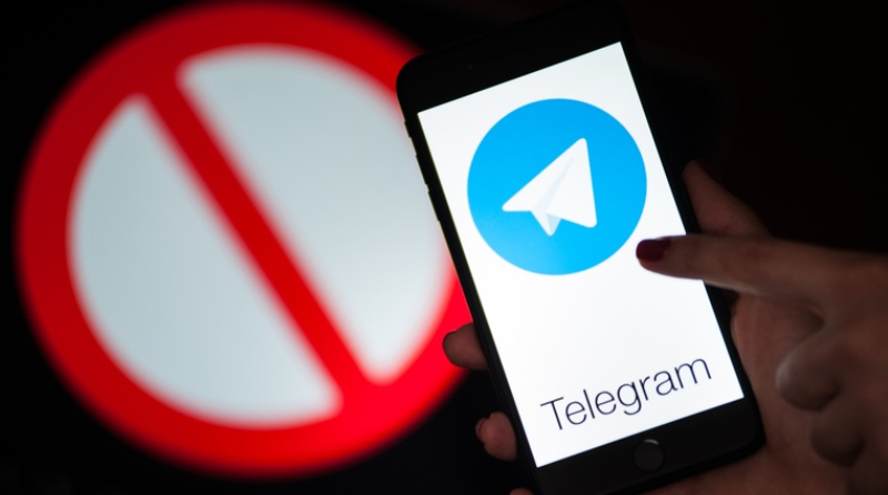 Держслужбовцям та військовим в Україні обмежили використання telegram